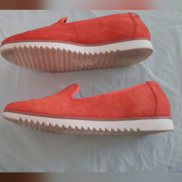 Clarks Shoes - Clark's comfort fit flats